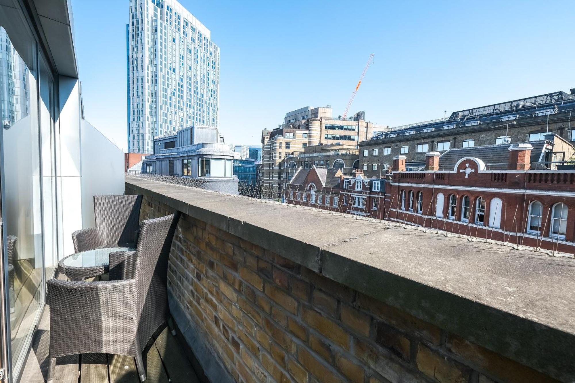Central Servised Apartments On Artillery Lane 런던 객실 사진