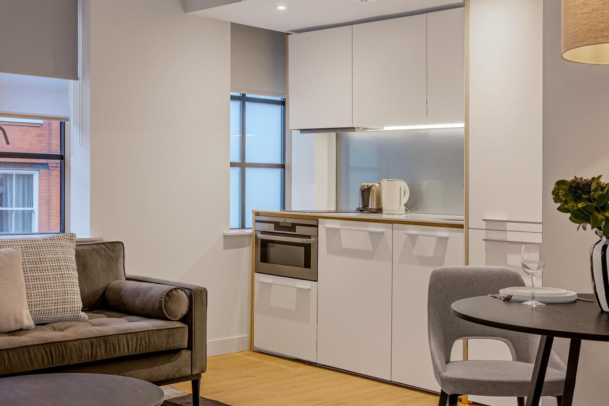 Central Servised Apartments On Artillery Lane 런던 외부 사진