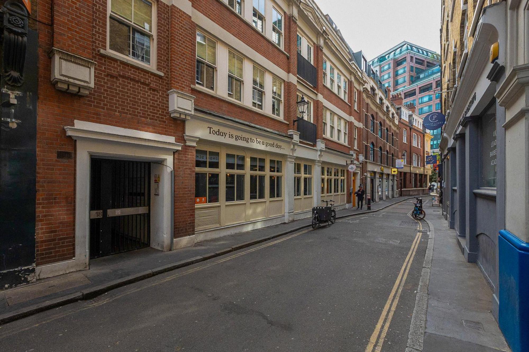 Central Servised Apartments On Artillery Lane 런던 외부 사진