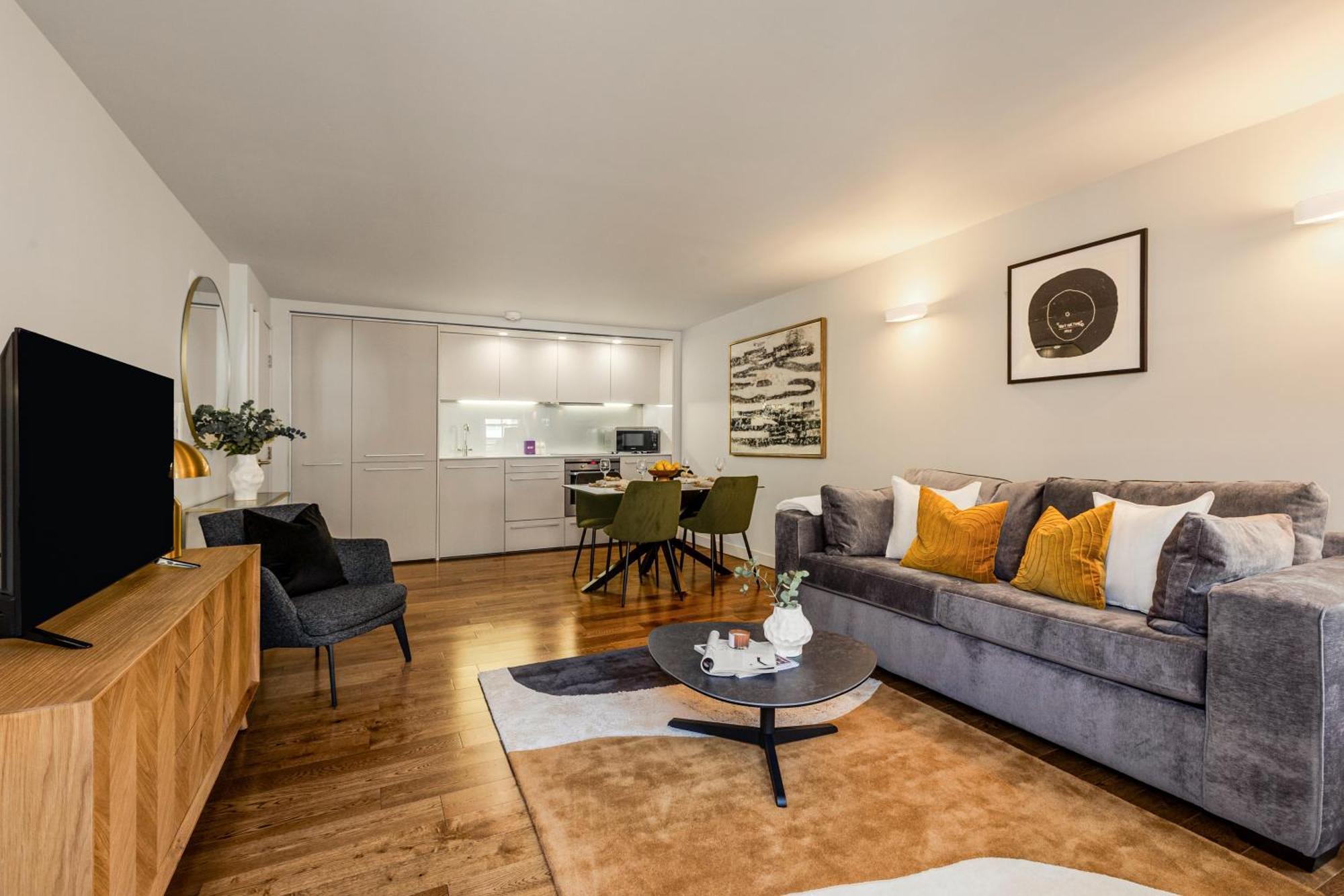 Central Servised Apartments On Artillery Lane 런던 외부 사진